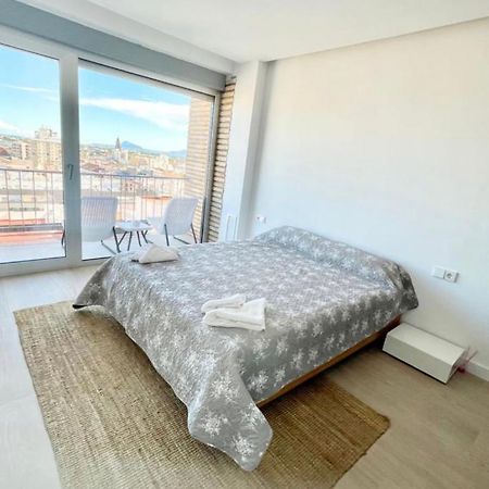 Appartamento Piso Vivian Gandía Esterno foto