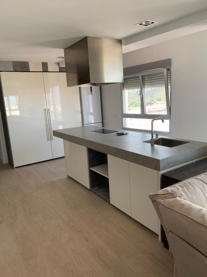 Appartamento Piso Vivian Gandía Esterno foto