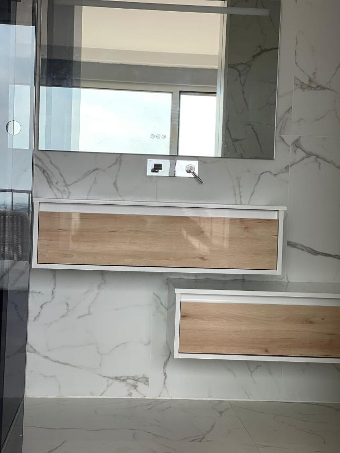 Appartamento Piso Vivian Gandía Esterno foto