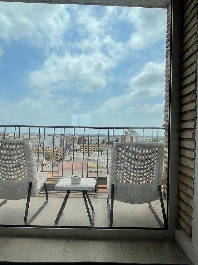 Appartamento Piso Vivian Gandía Esterno foto